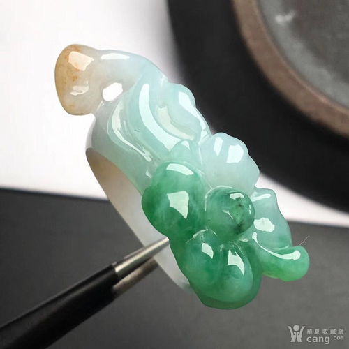 玉石商機(jī)如何破局？從瀾玉珠寶的翡翠掛件與五金交電跨界組合說(shuō)起